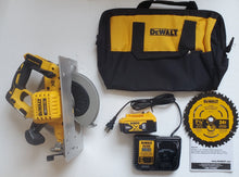 Load image into Gallery viewer, Dewalt 20V Max Brushless 7 - 1/4 Circ Saw Kit