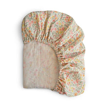 Load image into Gallery viewer, Mushie Mini Baby Muslin Crib Sheet Pastel Blooms