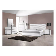 Load image into Gallery viewer, 3 Piece Modern Bedroom Furniture Set, California King Platform Bed with 2x Nightstand, White Lacquer Finish